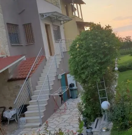 Maria'S Luxury Apartment Kassandria Exterior photo